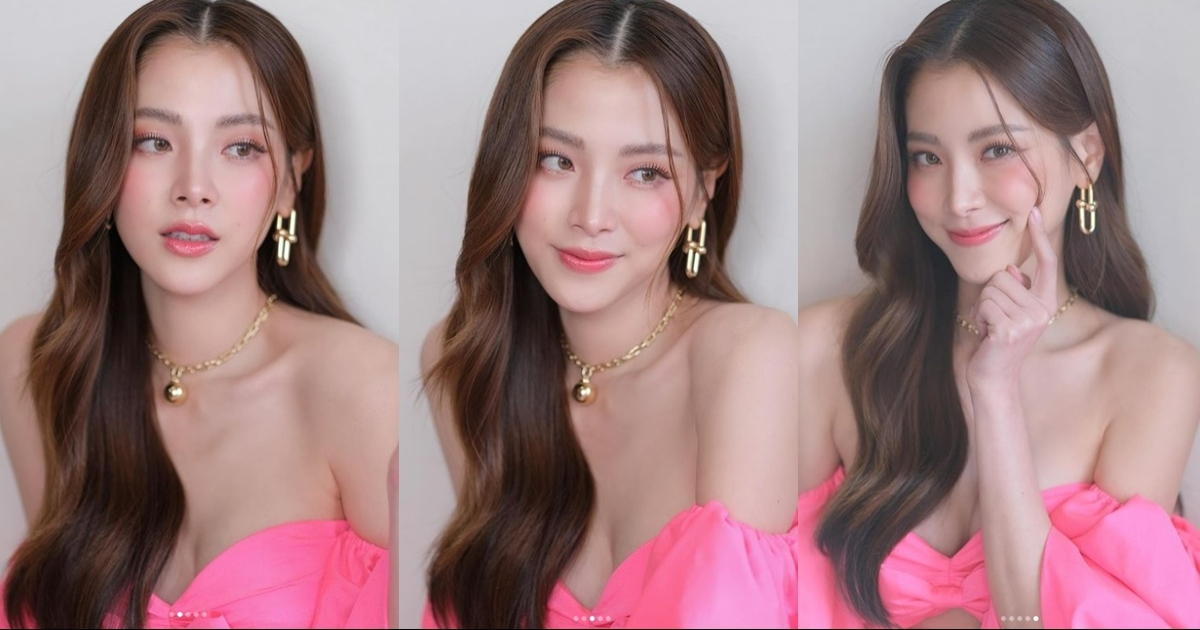 ใบเฟิร์น พิมพ์ชนก โชว์ไหล่ขาวนวลเนียนในชุดสีชมพู