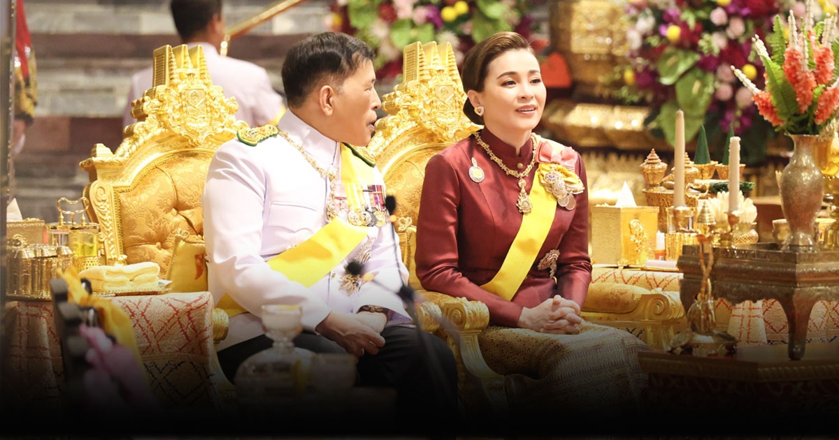 ในหลวง พระราชินี เสด็จฯ พระราชพิธีทรงบำเพ็ญพระราชกุศลวันคล้ายวันพระบรมราชสมภพรัชกาลที่ 8 ครบ 100 ปี